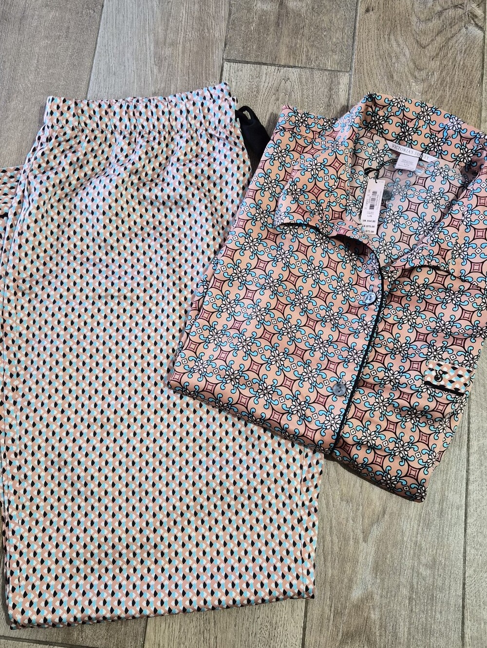 Nwt Victoria Secret Afterhours Silky Satin Multiprint Pajama Set Size Large